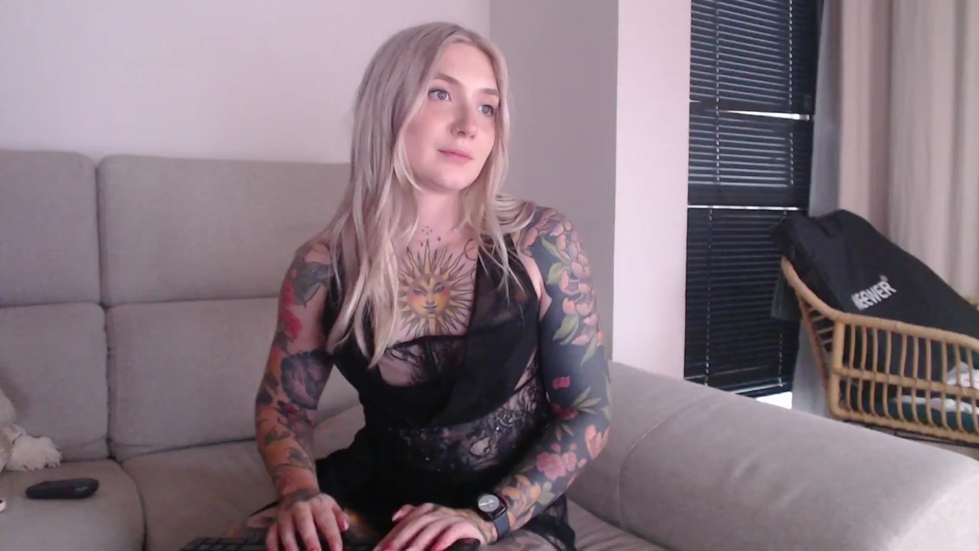 Gallery image thumbnail from Tattoo_bbgirl's myfreecams stream on, 08/05/2025, 19:29 image 18 of 20