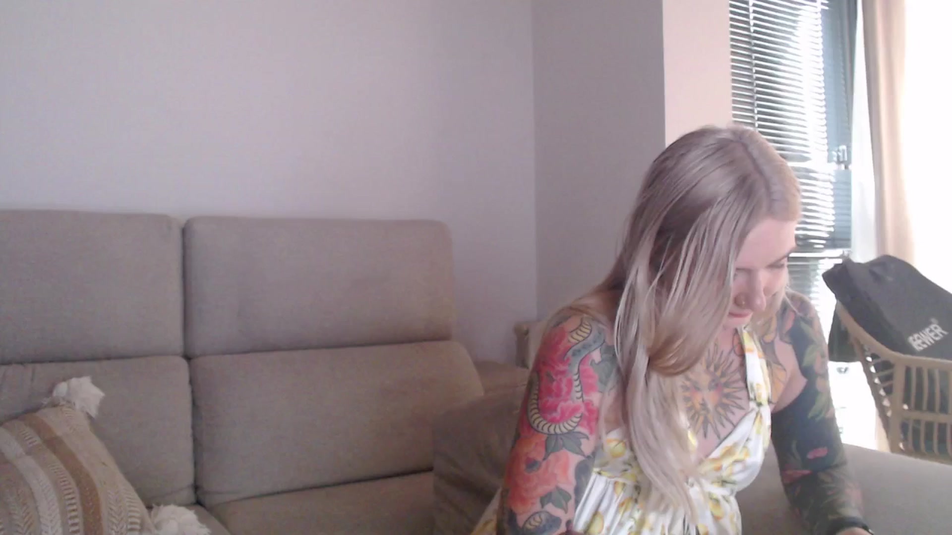 Gallery image thumbnail from Tattoo_bbgirl's myfreecams stream on, 08/08/2025, 18:41 image 17 of 20
