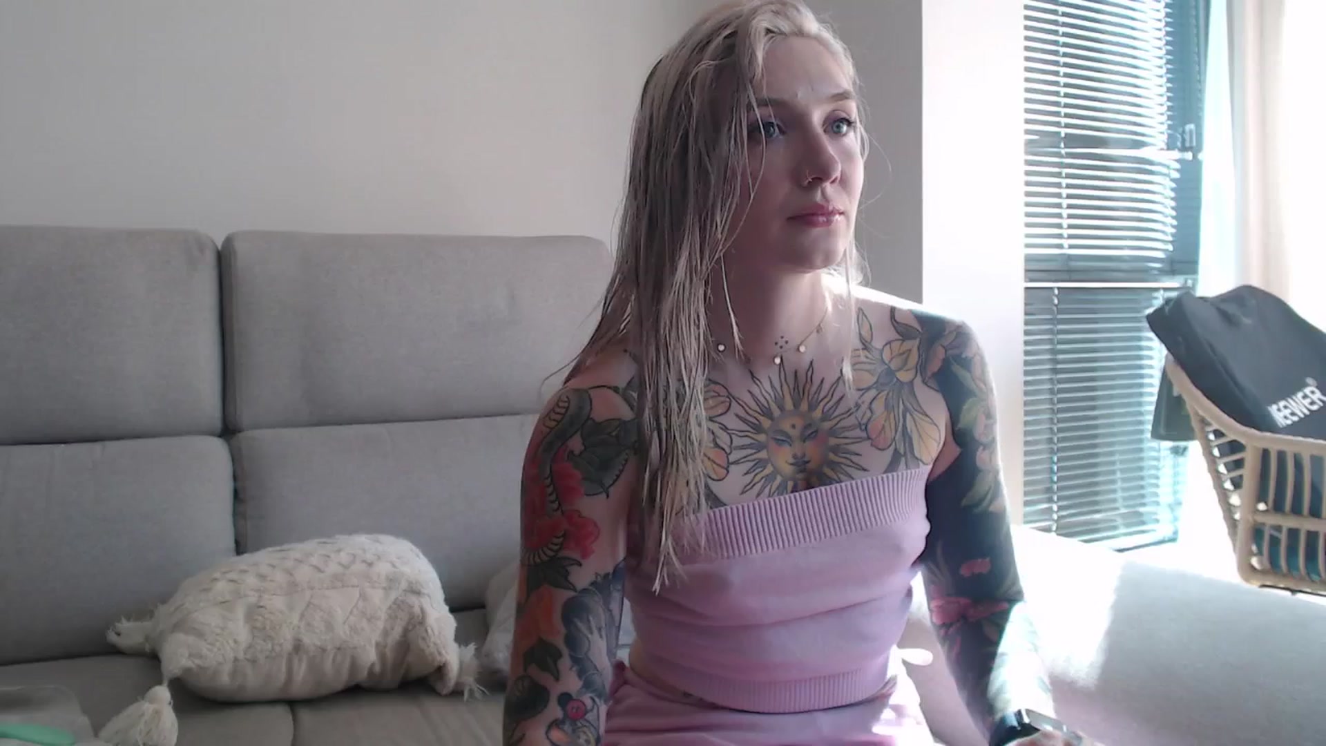Gallery image thumbnail from Tattoo_bbgirl's myfreecams stream on, 08/09/2025, 16:29 image 3 of 20