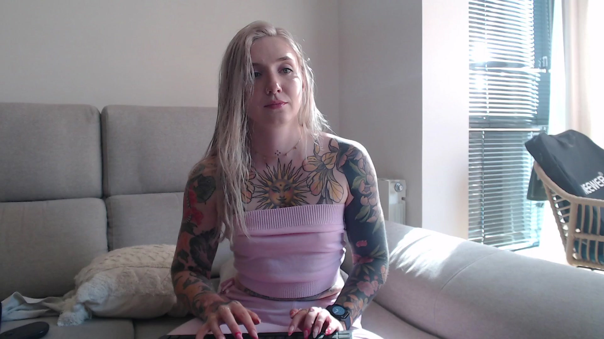 Gallery image thumbnail from Tattoo_bbgirl's myfreecams stream on, 08/09/2025, 16:29 image 17 of 20