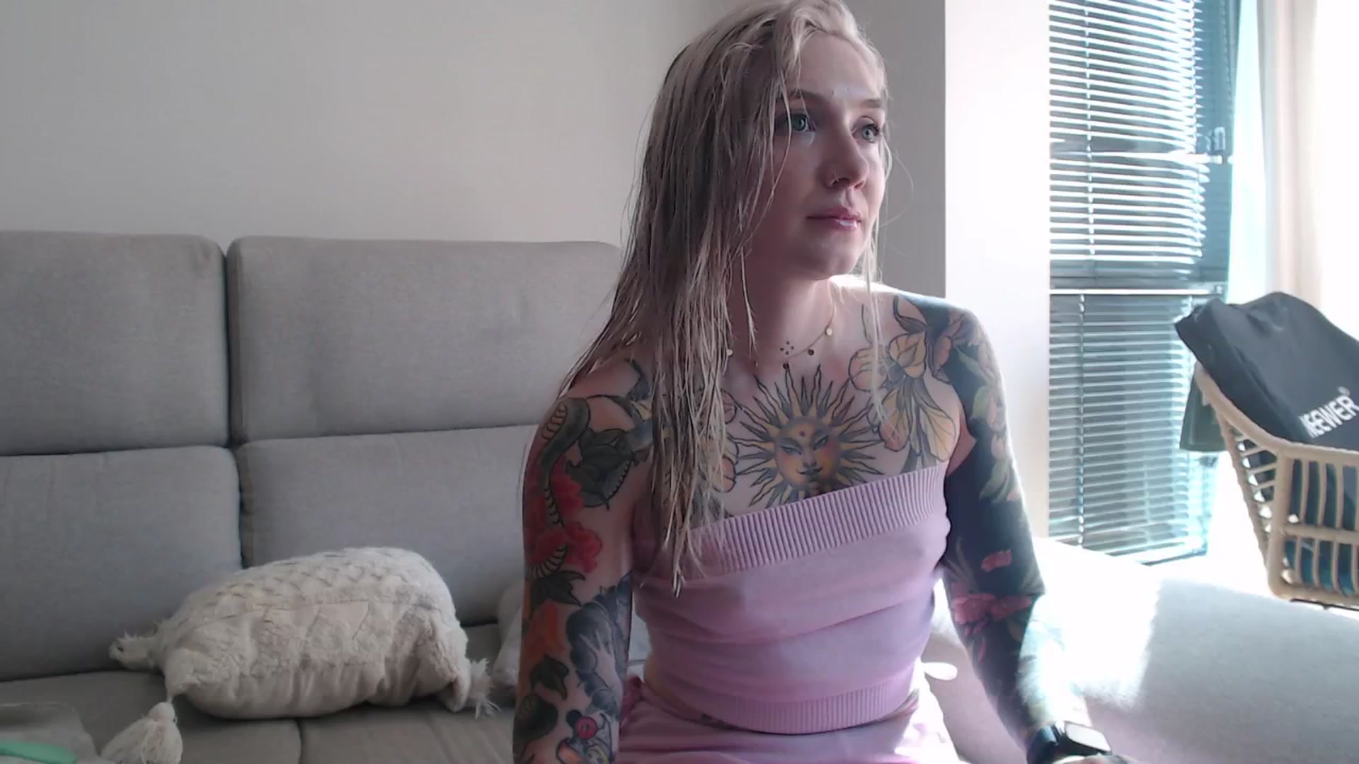 Gallery image thumbnail from Tattoo_bbgirl's myfreecams stream on, 08/09/2025, 16:29 image 2 of 20