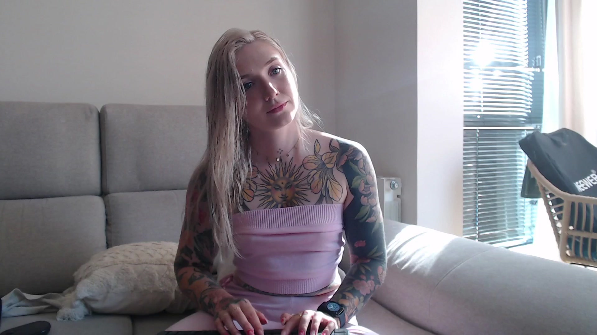 Gallery image thumbnail from Tattoo_bbgirl's myfreecams stream on, 08/09/2025, 16:29 image 18 of 20