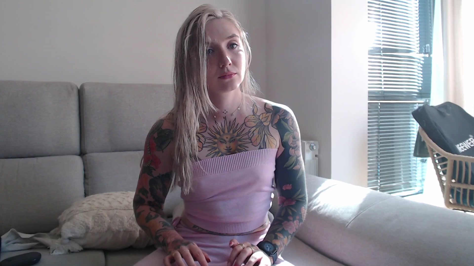 Gallery image thumbnail from Tattoo_bbgirl's myfreecams stream on, 08/09/2025, 16:29 image 14 of 20