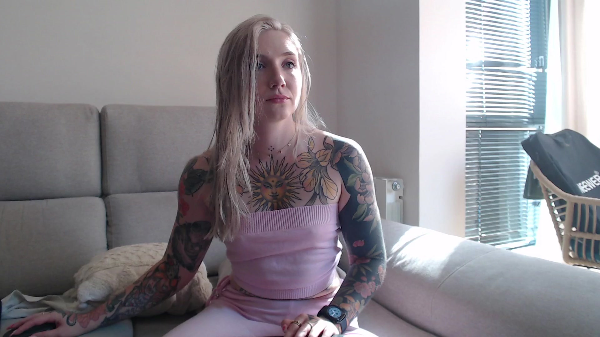 Gallery image thumbnail from Tattoo_bbgirl's myfreecams stream on, 08/09/2025, 16:29 image 16 of 20