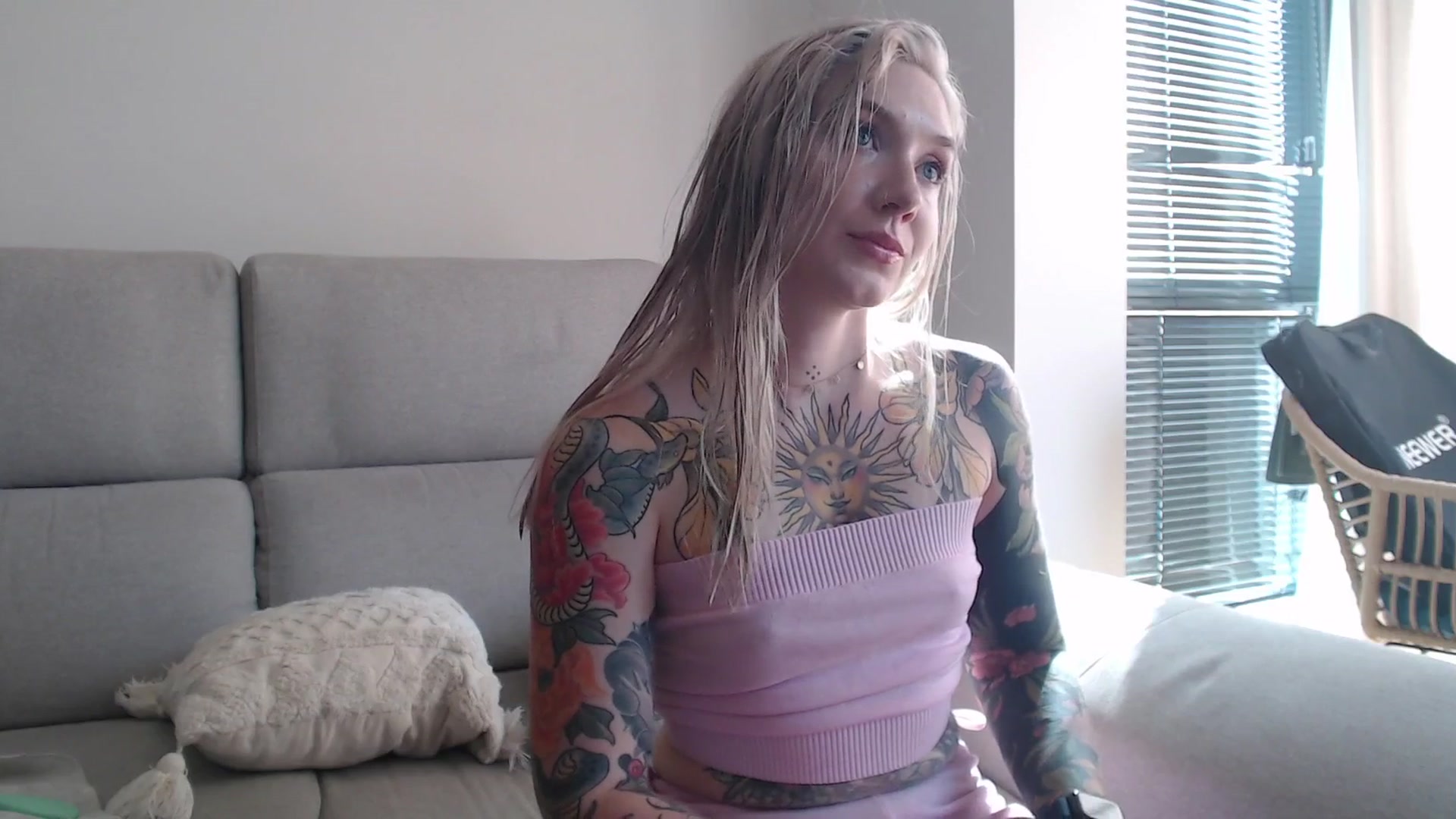 Gallery image thumbnail from Tattoo_bbgirl's myfreecams stream on, 08/09/2025, 16:29 image 10 of 20