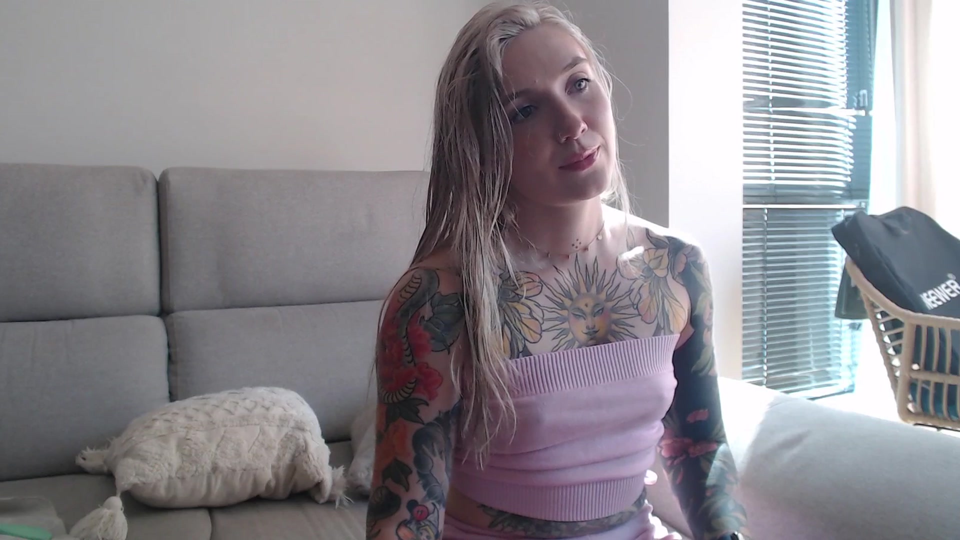 Gallery image thumbnail from Tattoo_bbgirl's myfreecams stream on, 08/09/2025, 16:29 image 9 of 20