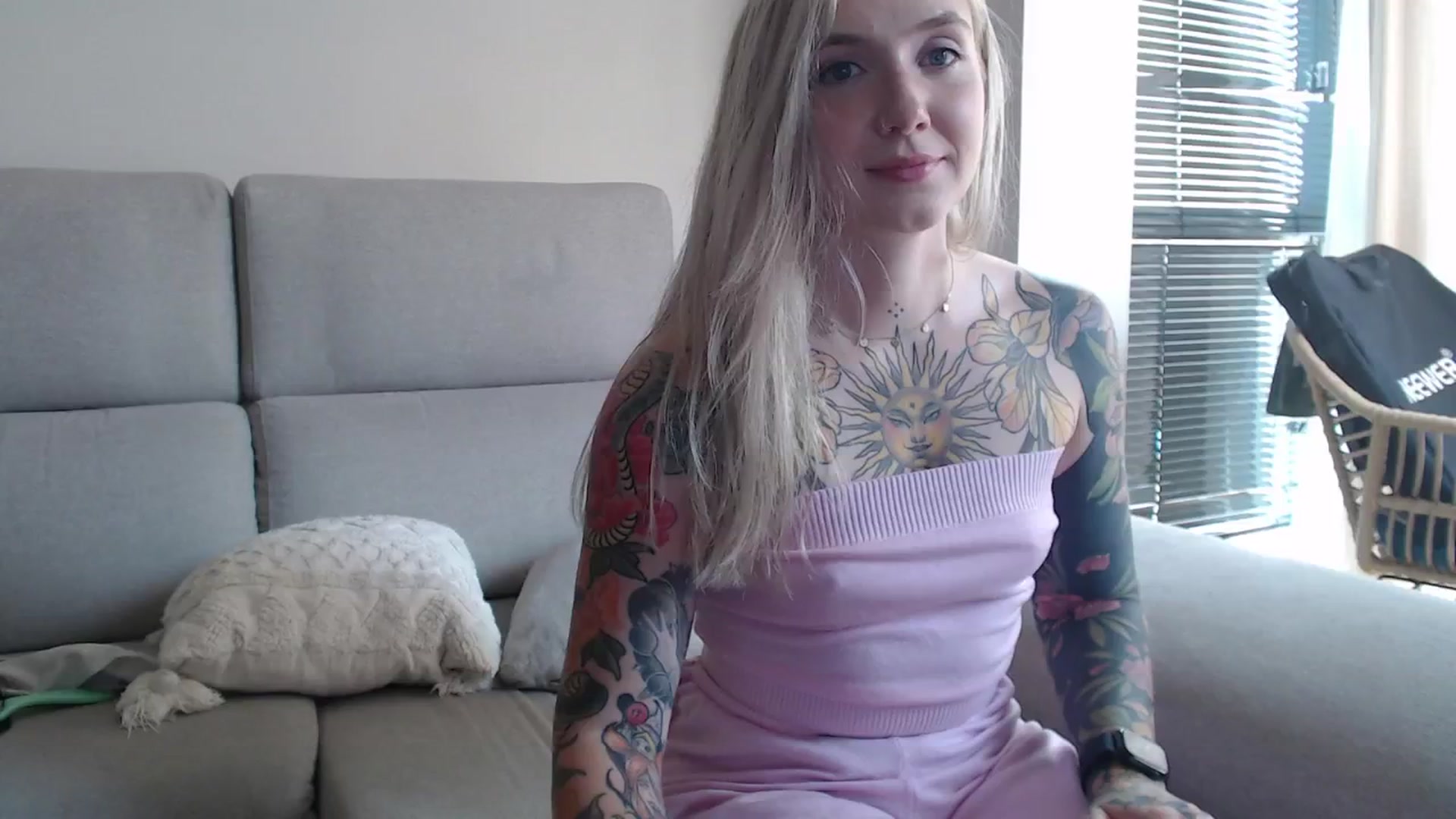 Gallery image thumbnail from Tattoo_bbgirl's myfreecams stream on, 08/09/2025, 16:56 image 18 of 20