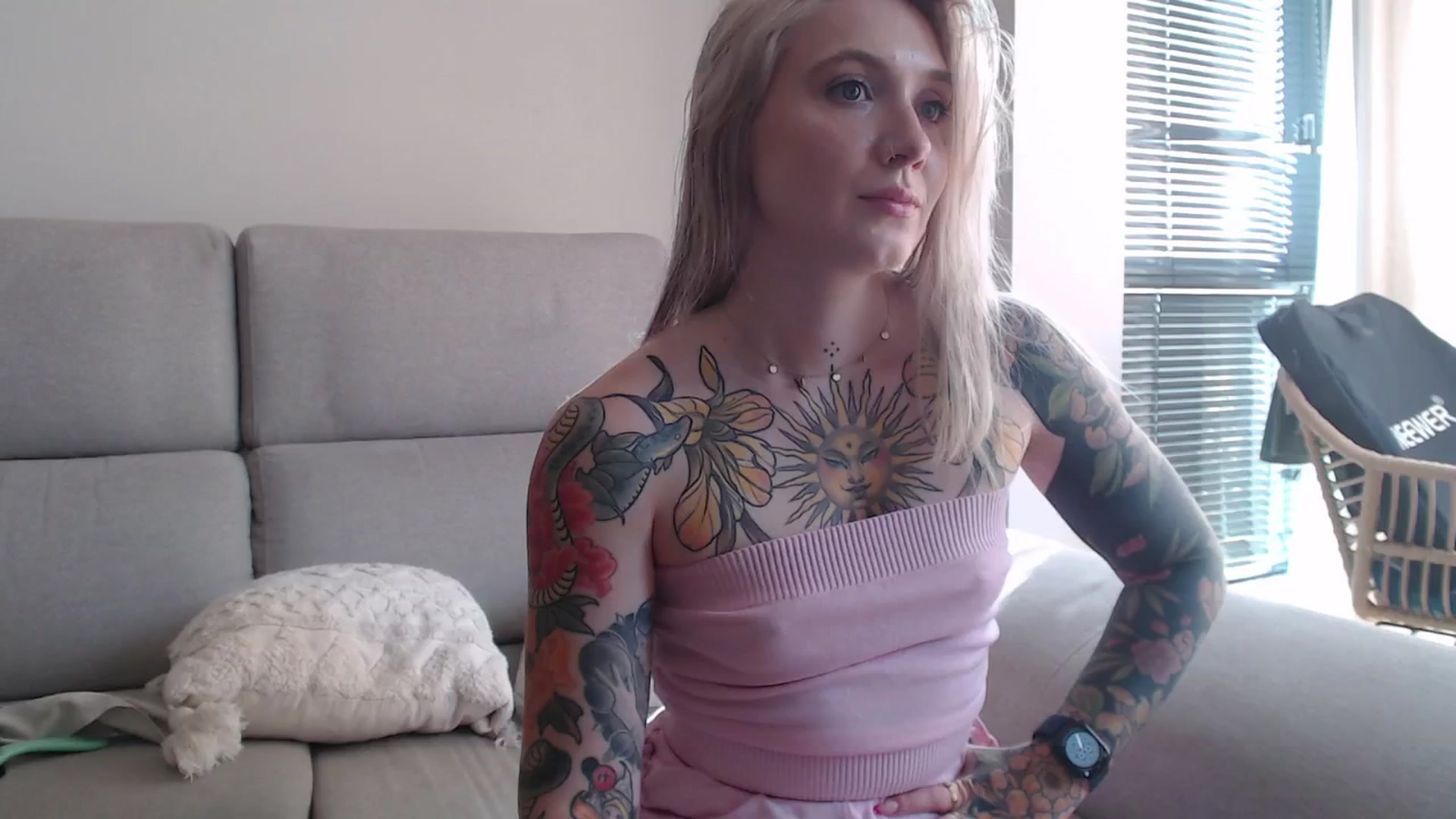 Gallery image thumbnail from Tattoo_bbgirl's myfreecams stream on, 08/09/2025, 16:56 image 5 of 20