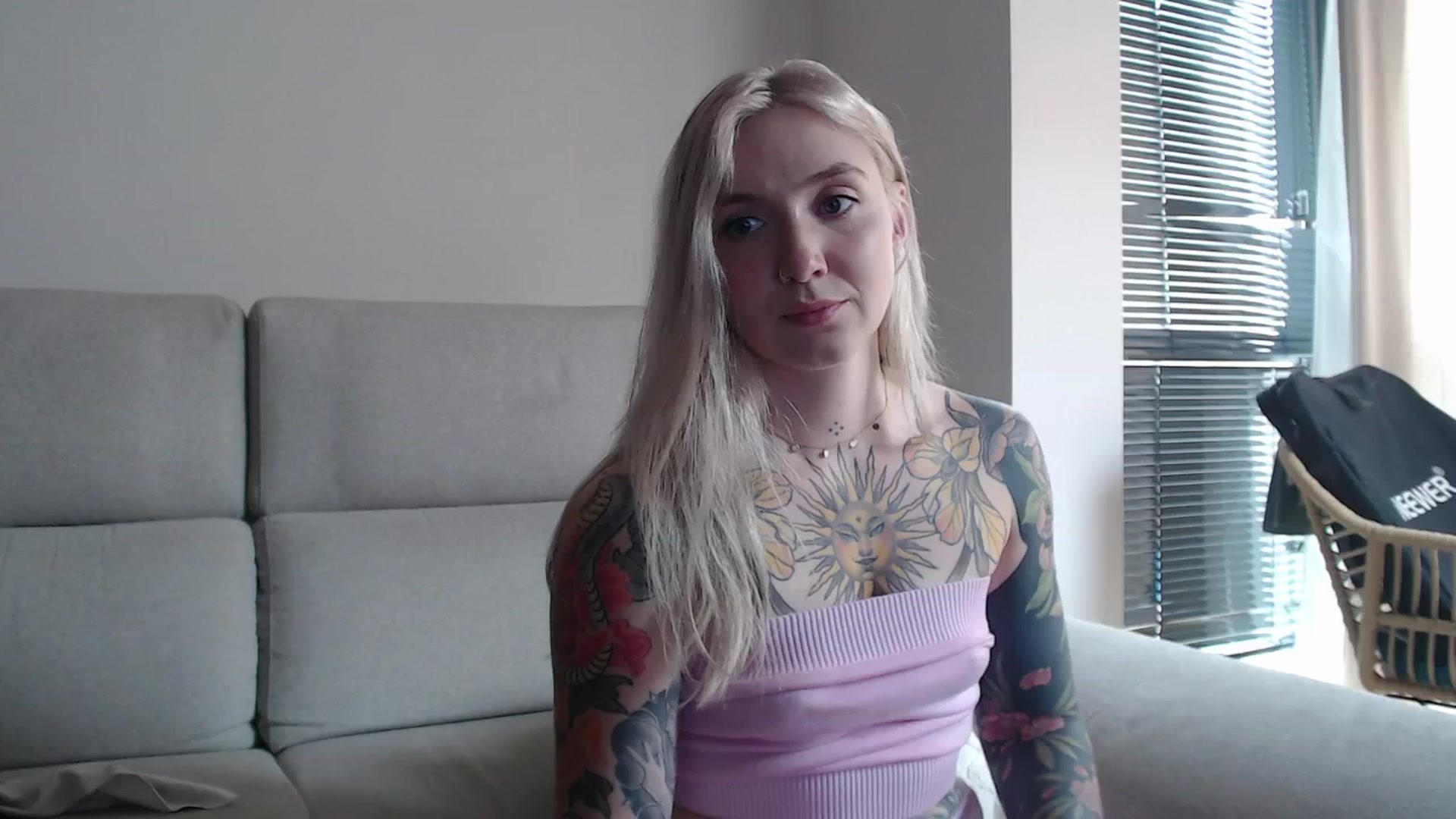Gallery image thumbnail from Tattoo_bbgirl's myfreecams stream on, 08/09/2025, 18:02 image 4 of 20
