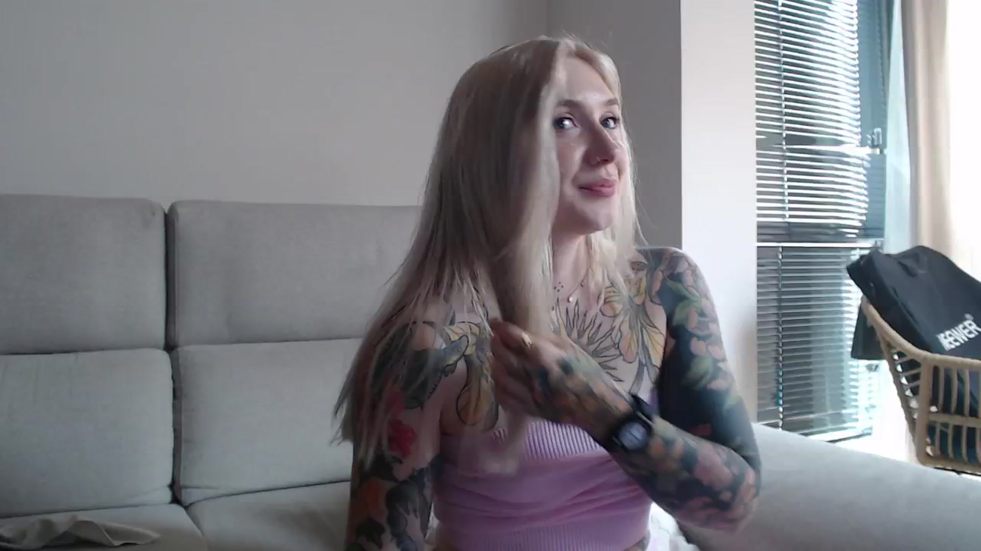 Gallery image thumbnail from Tattoo_bbgirl's myfreecams stream on, 08/09/2025, 18:02 image 5 of 20