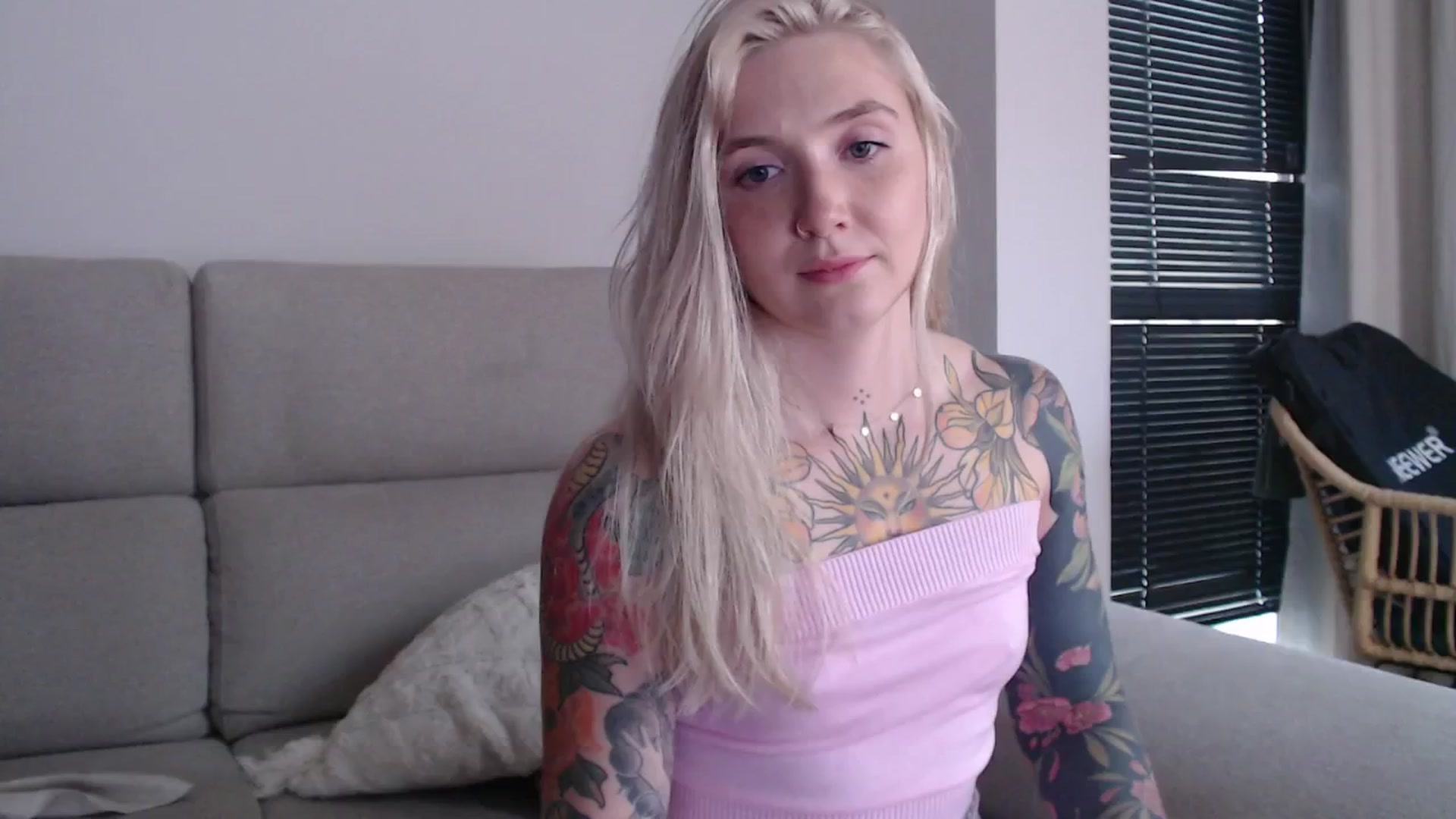 Gallery image thumbnail from Tattoo_bbgirl's myfreecams stream on, 08/09/2025, 18:45 image 20 of 20