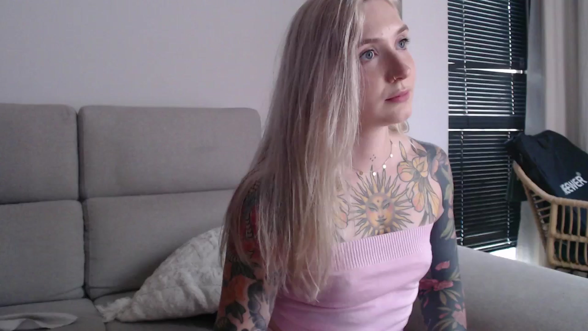 Gallery image thumbnail from Tattoo_bbgirl's myfreecams stream on, 08/09/2025, 18:45 image 6 of 20