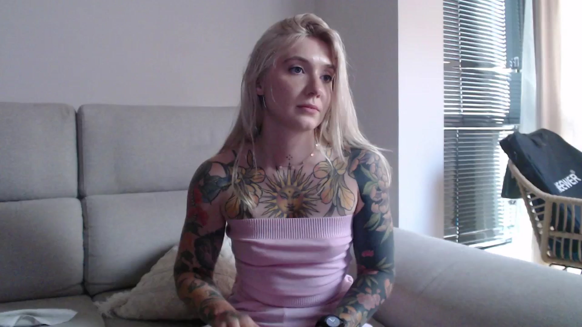 Gallery image thumbnail from Tattoo_bbgirl's myfreecams stream on, 08/09/2025, 18:45 image 4 of 20