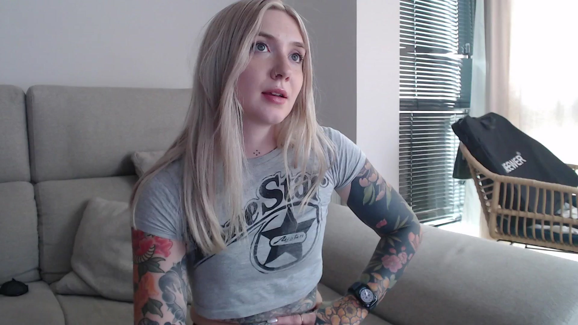 Gallery image thumbnail from Tattoo_bbgirl's myfreecams stream on, 08/12/2025, 18:00 image 16 of 20