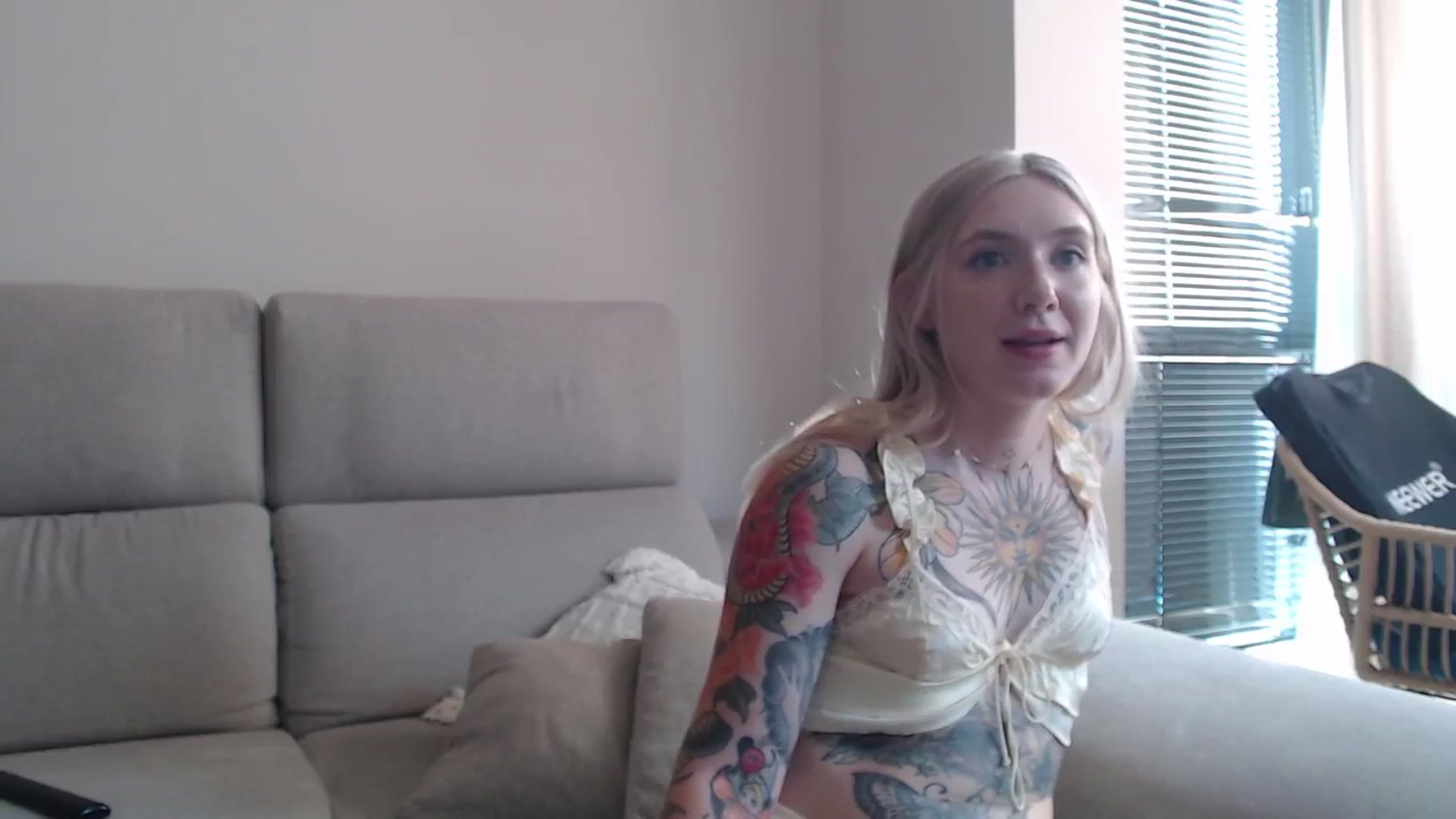 Gallery image thumbnail from Tattoo_bbgirl's myfreecams stream on, 08/14/2025, 16:47 image 19 of 20