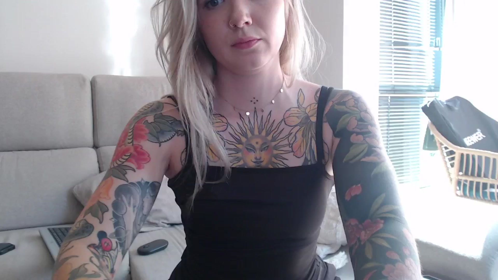 Gallery image thumbnail from Tattoo_bbgirl's myfreecams stream on, 08/15/2025, 15:24 image 20 of 20