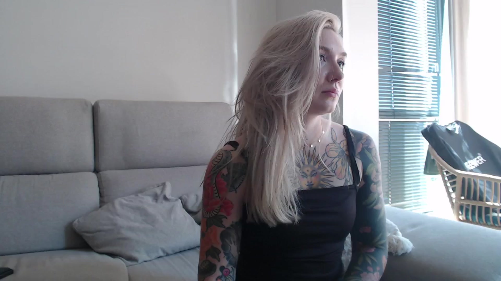 Gallery image thumbnail from Tattoo_bbgirl's myfreecams stream on, 08/15/2025, 15:24 image 10 of 20