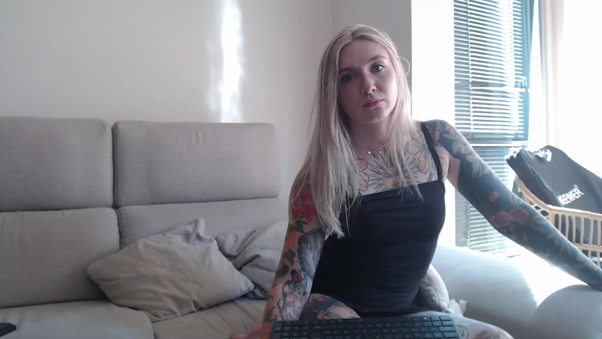 Gallery image thumbnail from Tattoo_bbgirl's myfreecams stream on, 08/15/2025, 15:24 image 15 of 20