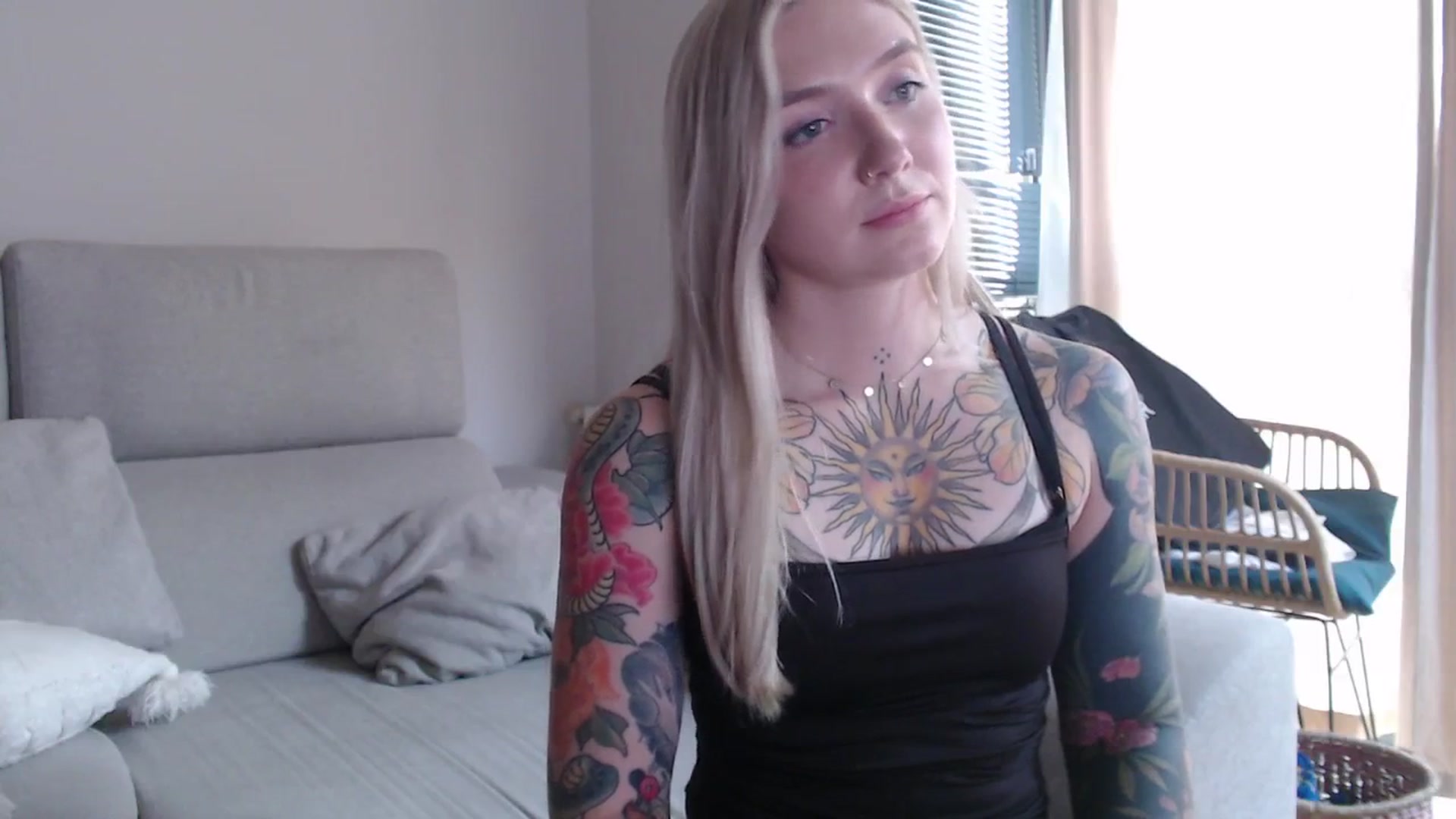 Gallery image thumbnail from Tattoo_bbgirl's myfreecams stream on, 08/15/2025, 20:07 image 13 of 20