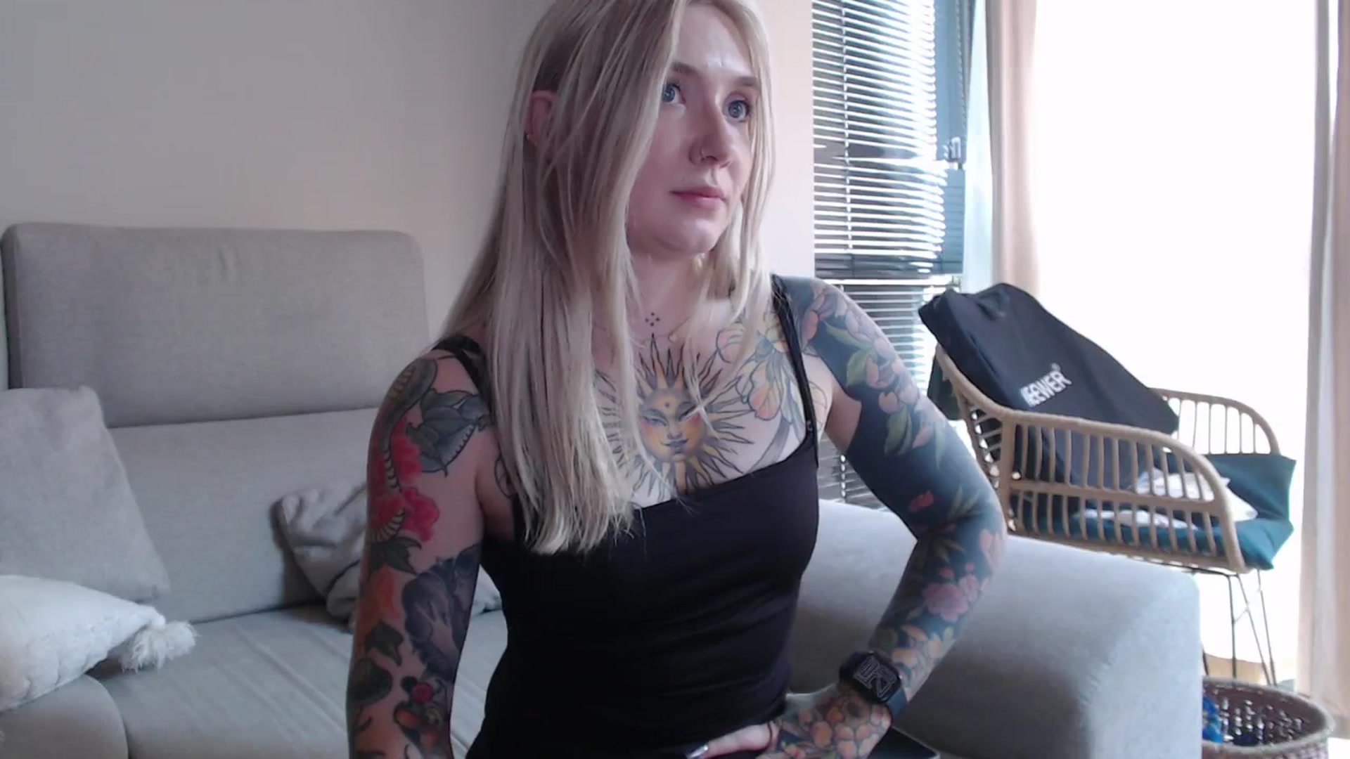 Gallery image thumbnail from Tattoo_bbgirl's myfreecams stream on, 08/15/2025, 20:07 image 10 of 20