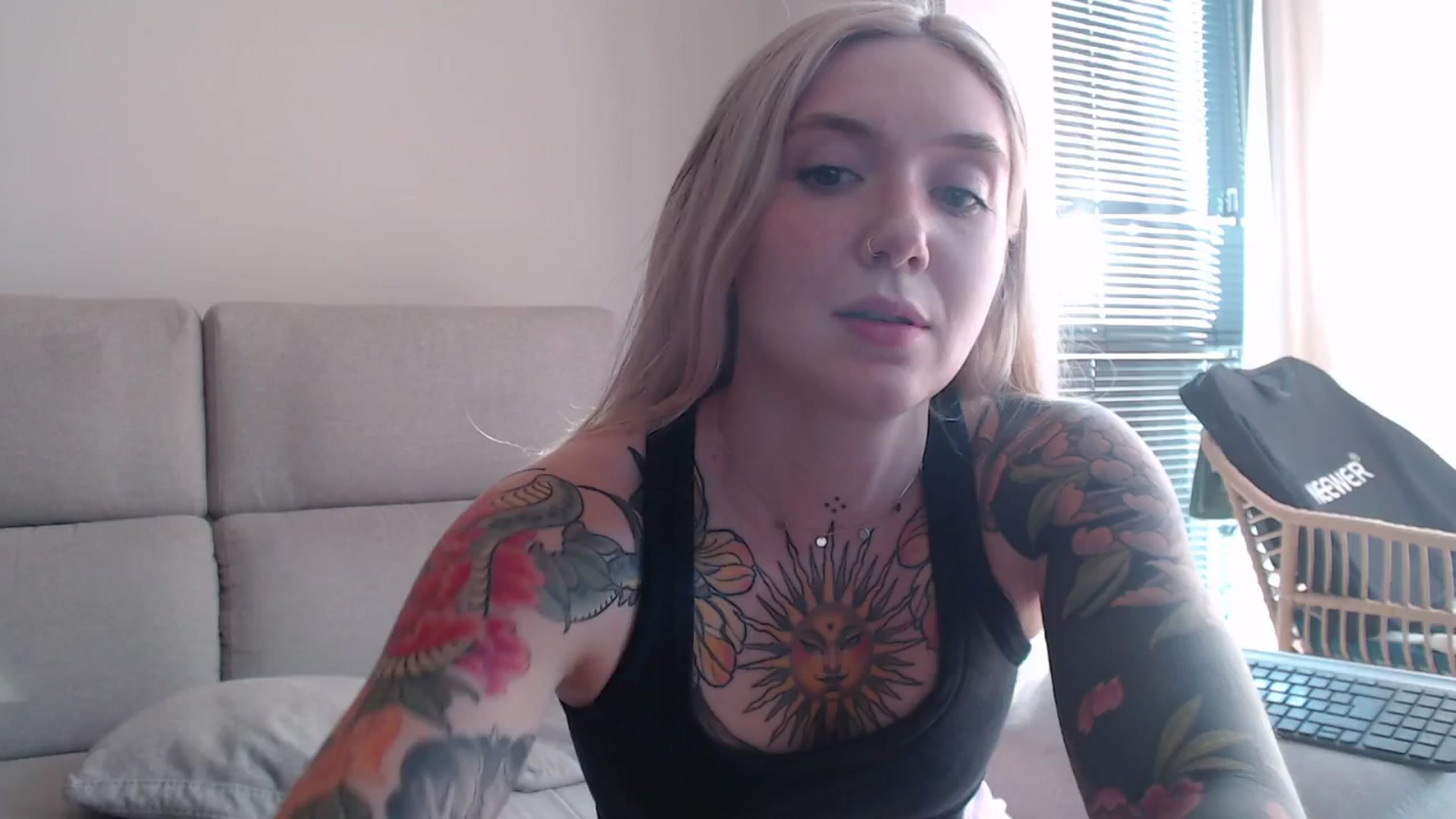 Gallery image thumbnail from Tattoo_bbgirl's myfreecams stream on, 08/16/2025, 16:36 image 7 of 20