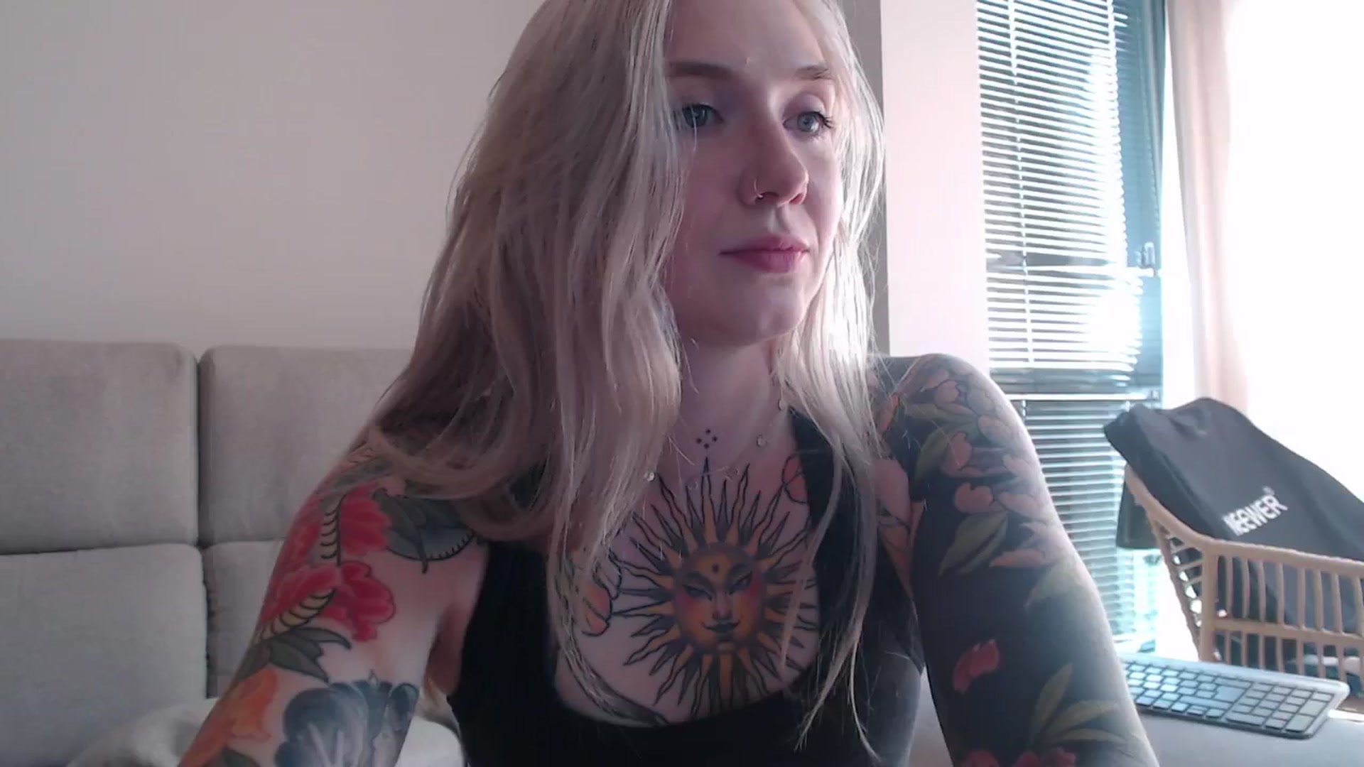 Gallery image thumbnail from Tattoo_bbgirl's myfreecams stream on, 08/16/2025, 16:36 image 20 of 20