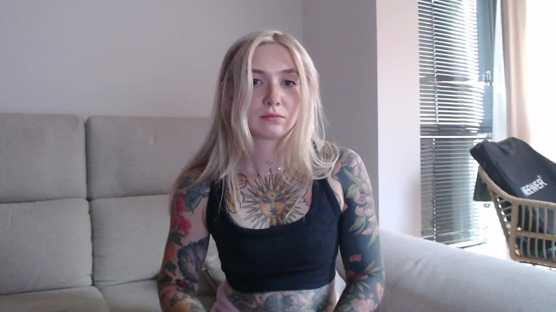Gallery image thumbnail from Tattoo_bbgirl's myfreecams stream on, 08/16/2025, 19:35 image 12 of 20