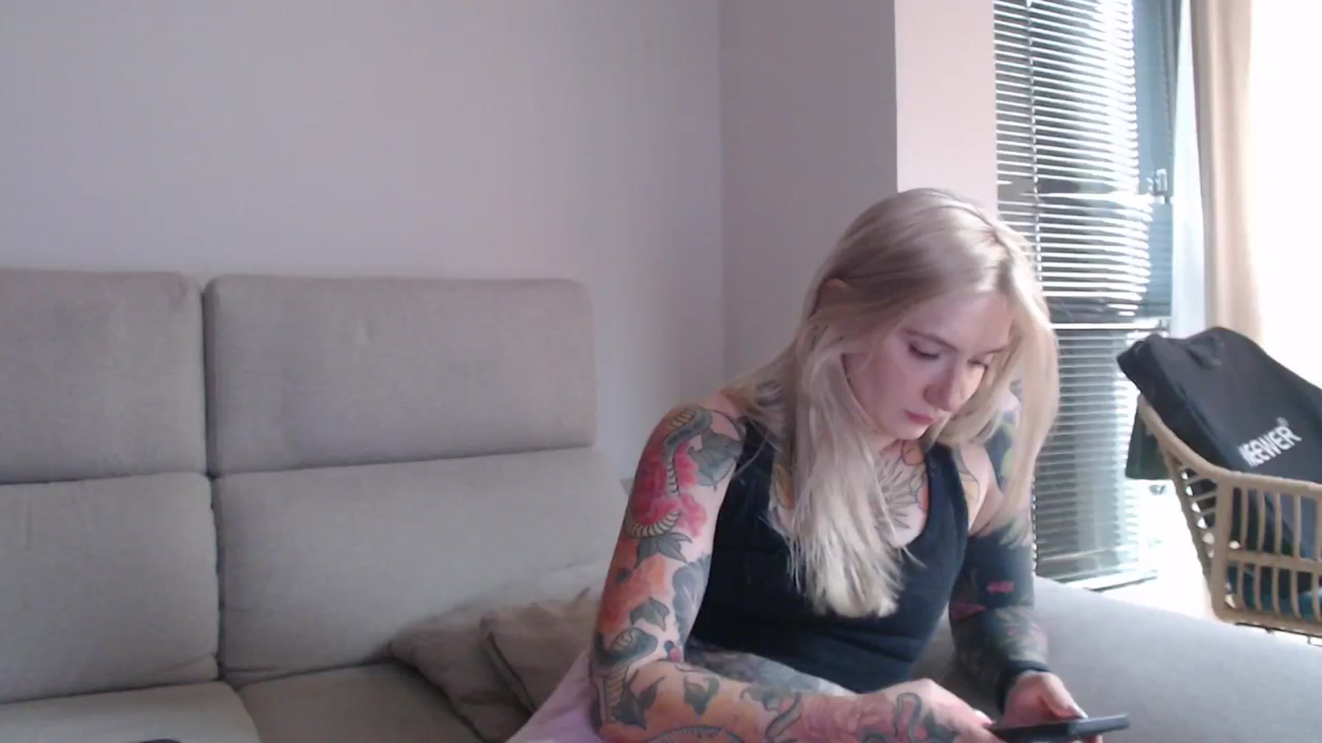Gallery image thumbnail from Tattoo_bbgirl's myfreecams stream on, 08/16/2025, 19:35 image 11 of 20