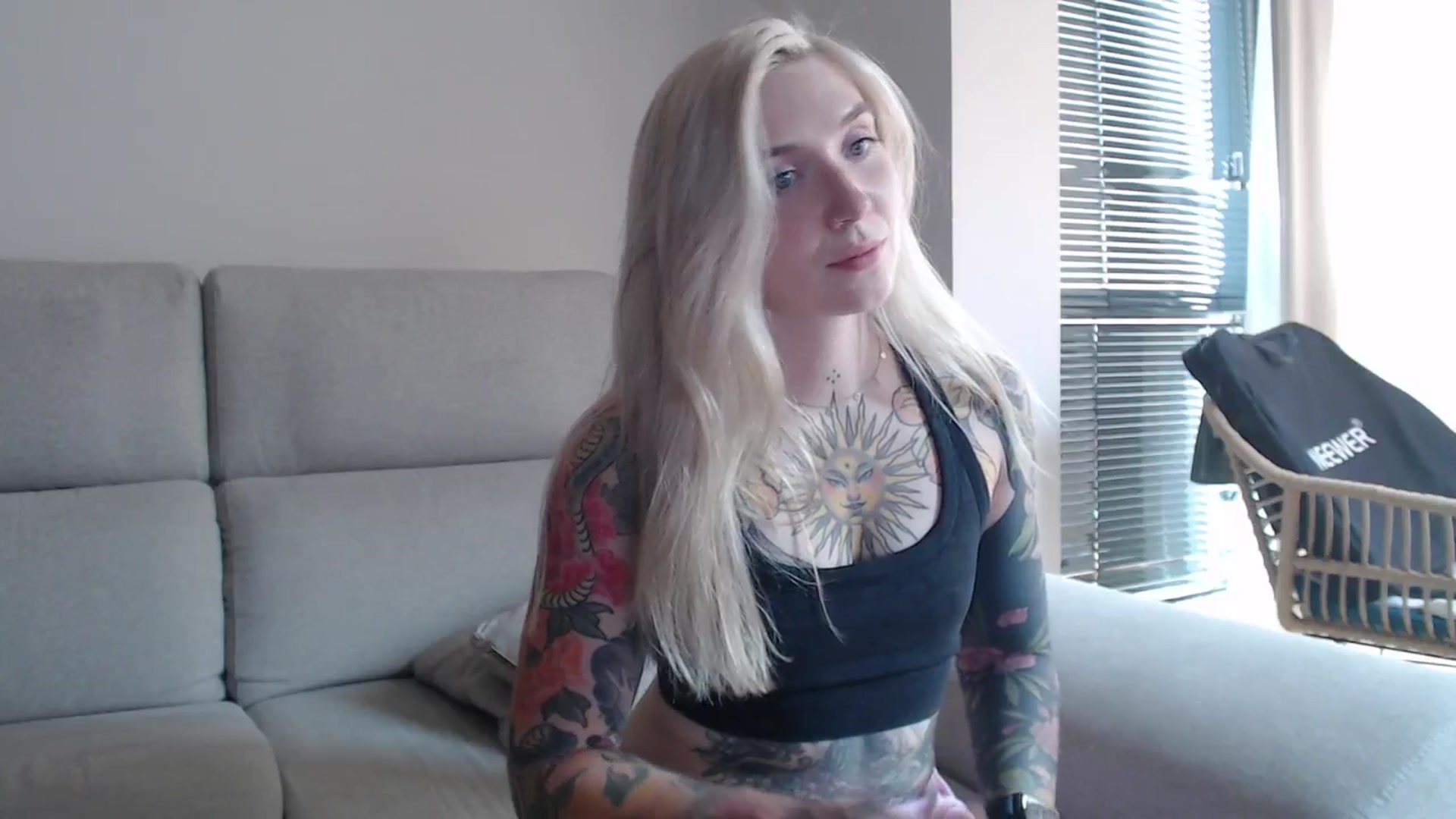 Gallery image thumbnail from Tattoo_bbgirl's myfreecams stream on, 08/16/2025, 19:35 image 3 of 20
