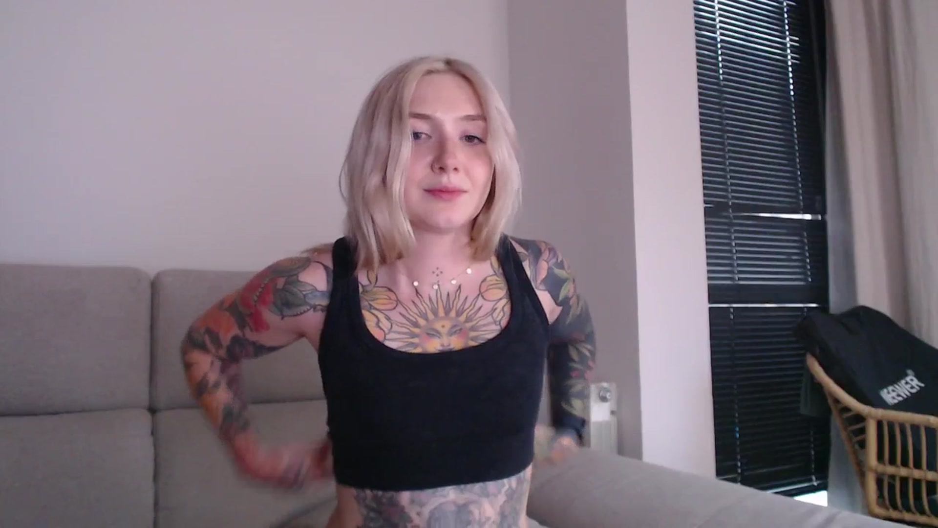 Gallery image thumbnail from Tattoo_bbgirl's myfreecams stream on, 08/16/2025, 19:35 image 17 of 20
