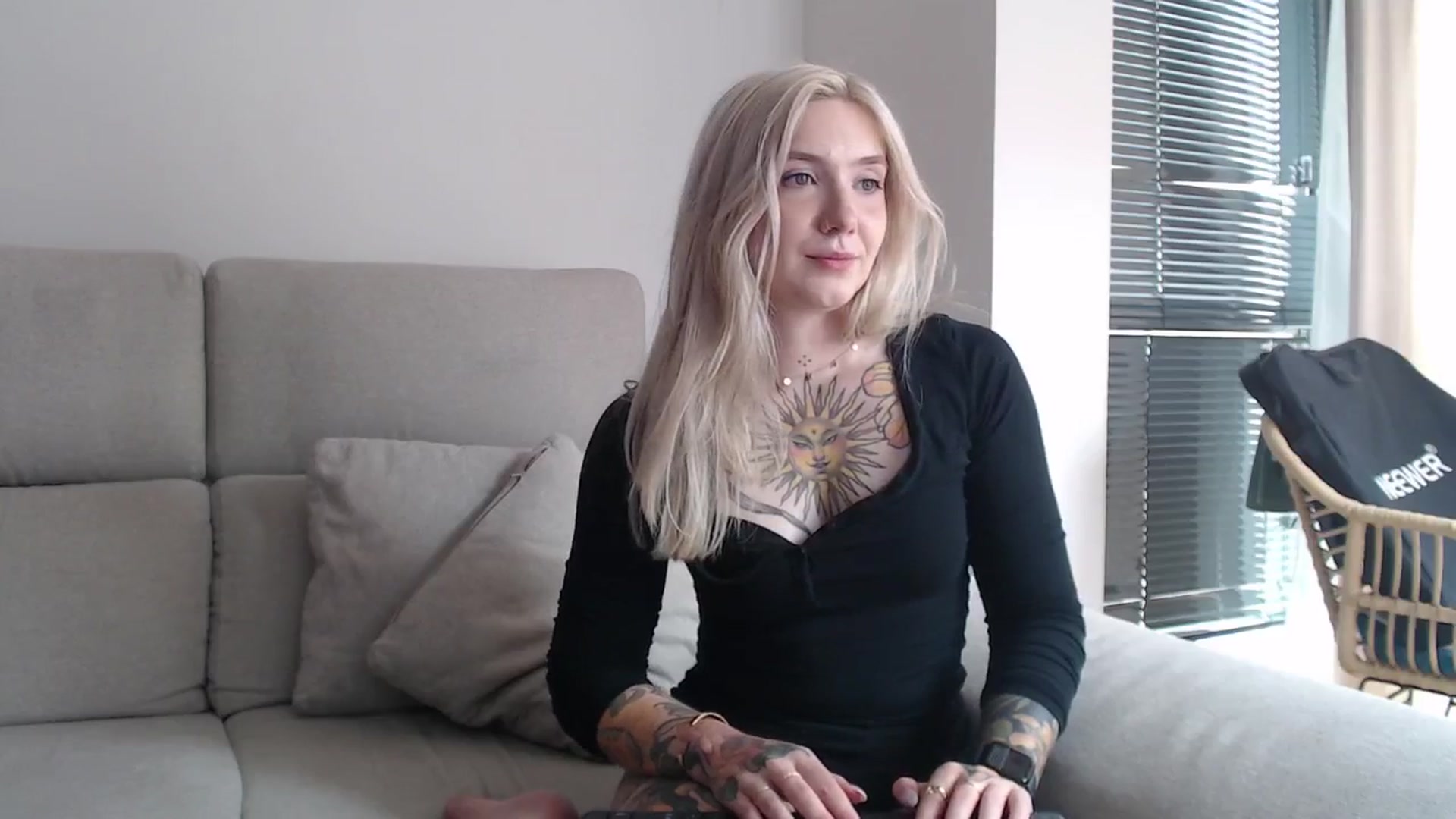 Gallery image thumbnail from Tattoo_bbgirl's myfreecams stream on, 08/18/2025, 16:34 image 7 of 20