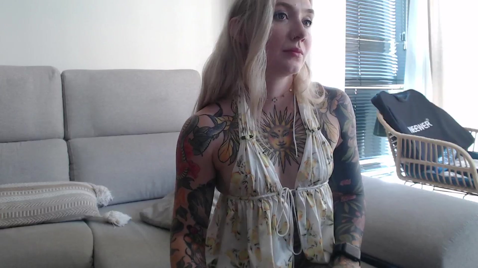 Gallery image thumbnail from Tattoo_bbgirl's myfreecams stream on, 08/22/2025, 12:46 image 7 of 20