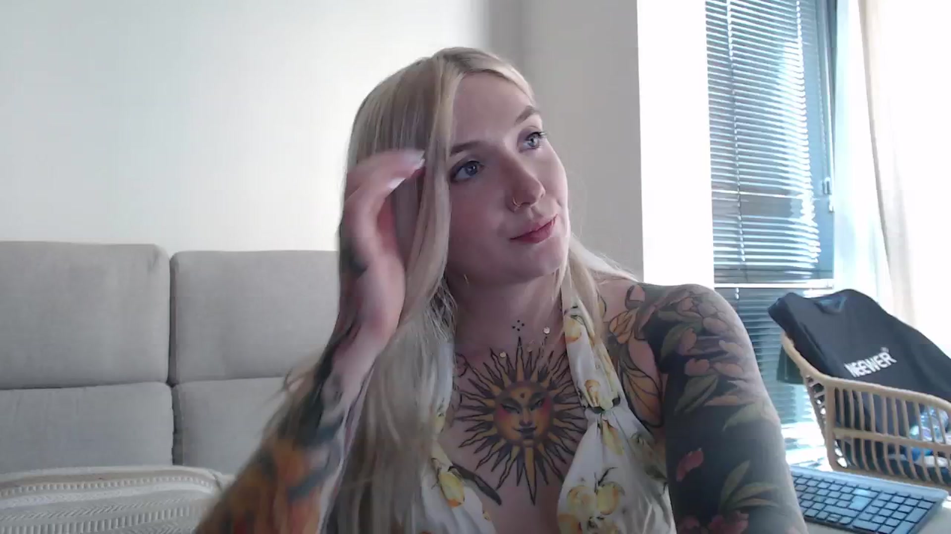Gallery image thumbnail from Tattoo_bbgirl's myfreecams stream on, 08/22/2025, 14:14 image 9 of 20