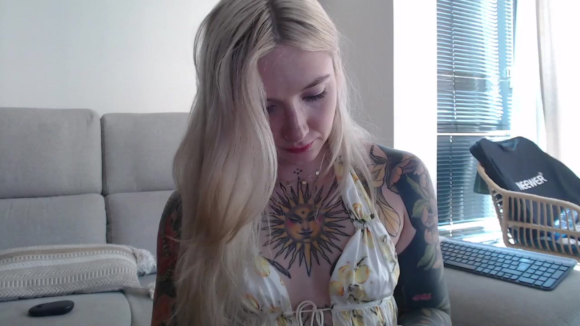 Gallery image thumbnail from Tattoo_bbgirl's myfreecams stream on, 08/22/2025, 14:14 image 12 of 20