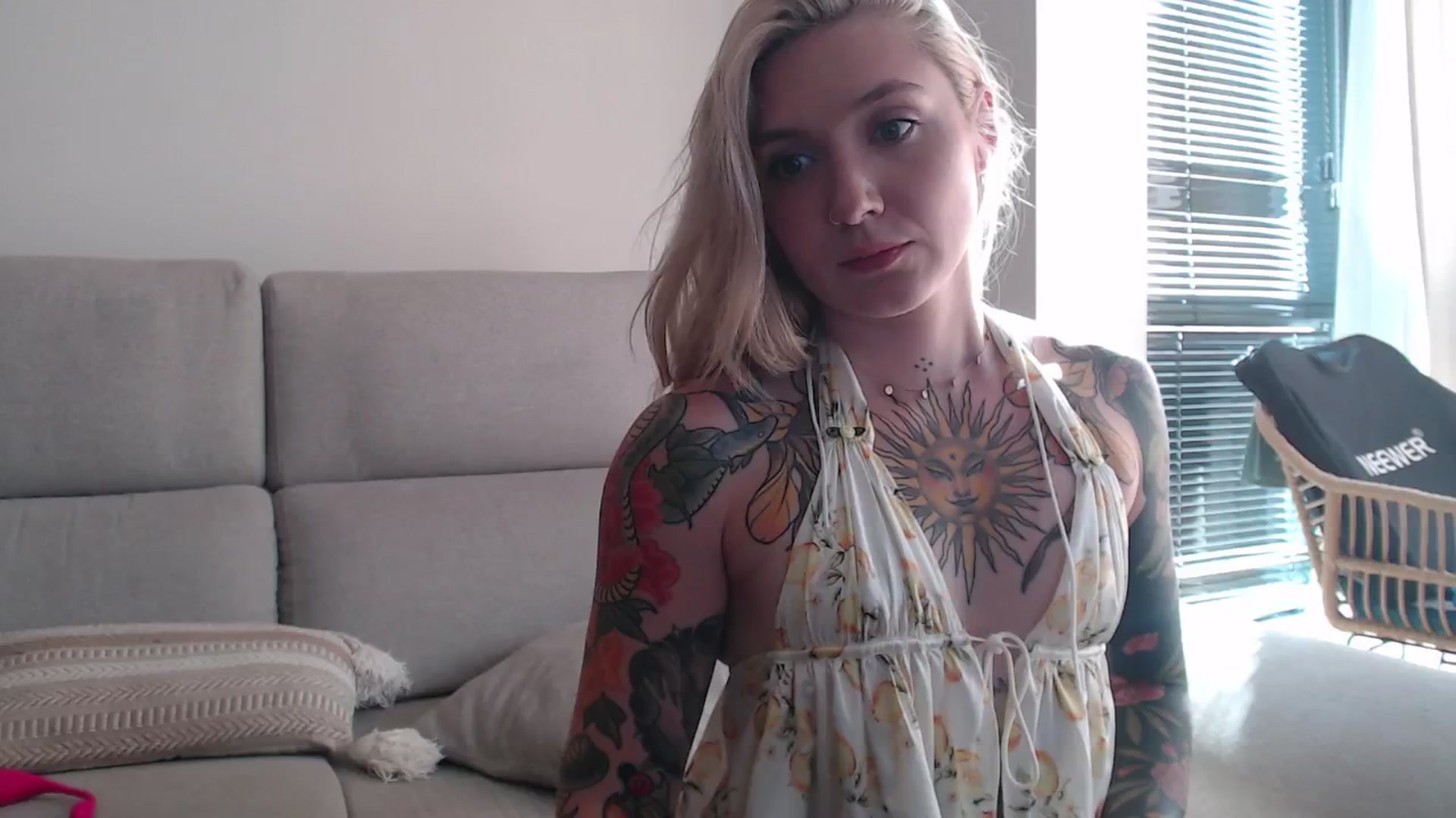 Gallery image thumbnail from Tattoo_bbgirl's myfreecams stream on, 08/22/2025, 17:40 image 11 of 20