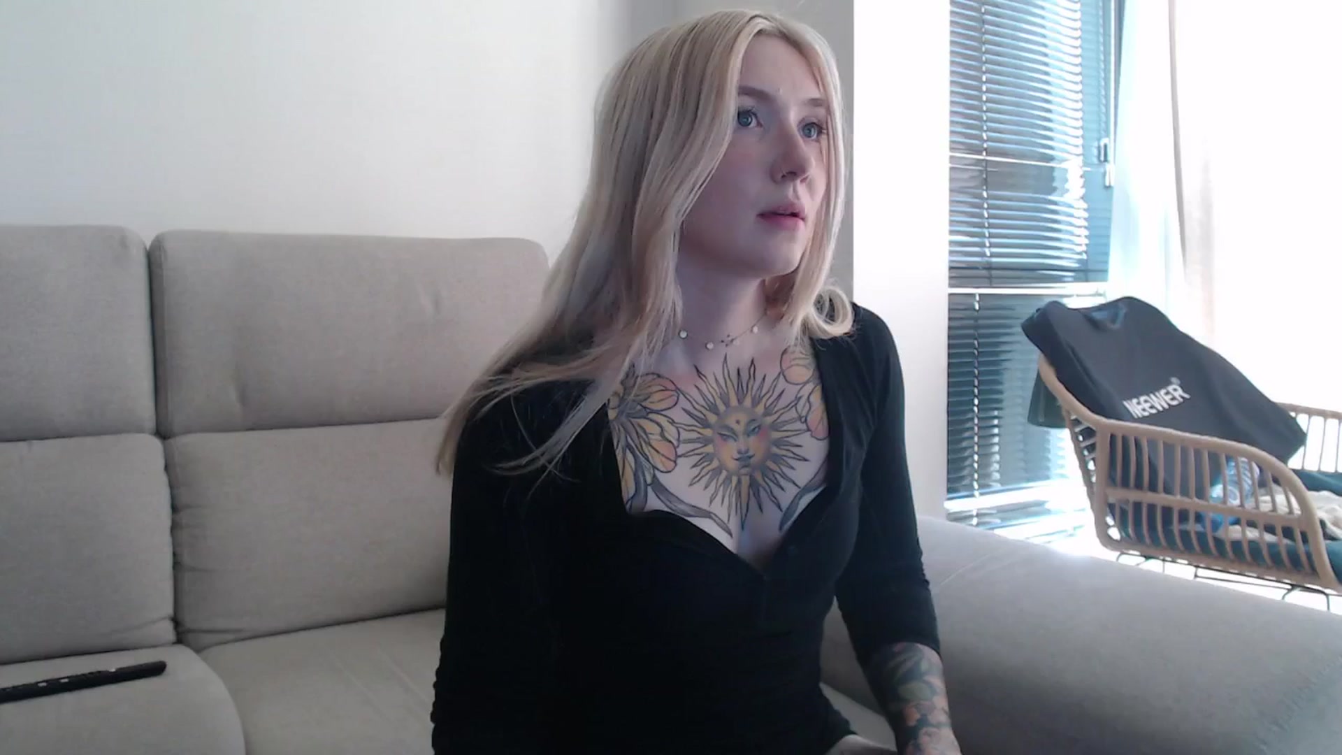 Gallery image thumbnail from Tattoo_bbgirl's myfreecams stream on, 08/25/2025, 12:41 image 3 of 20