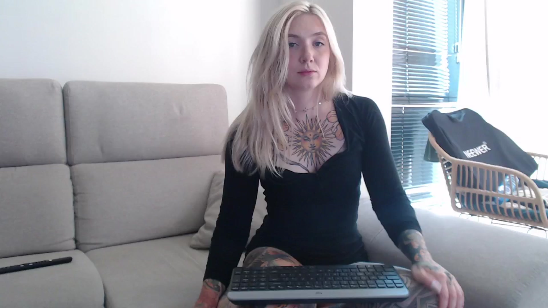 Gallery image thumbnail from Tattoo_bbgirl's myfreecams stream on, 08/25/2025, 13:31 image 10 of 20