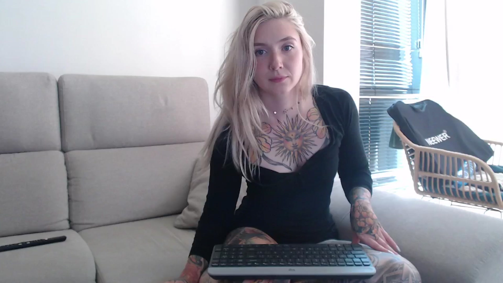 Gallery image thumbnail from Tattoo_bbgirl's myfreecams stream on, 08/25/2025, 13:31 image 8 of 20