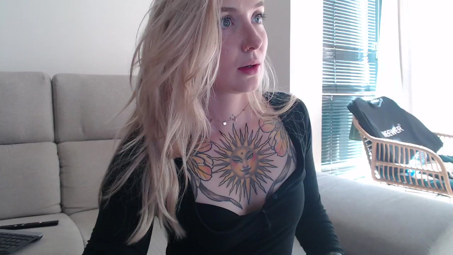 Gallery image thumbnail from Tattoo_bbgirl's myfreecams stream on, 08/25/2025, 14:59 image 12 of 20