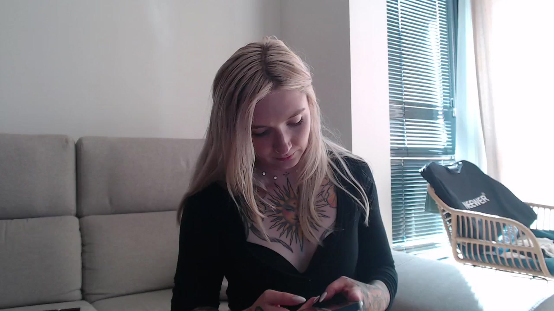 Gallery image thumbnail from Tattoo_bbgirl's myfreecams stream on, 08/25/2025, 16:28 image 1 of 20