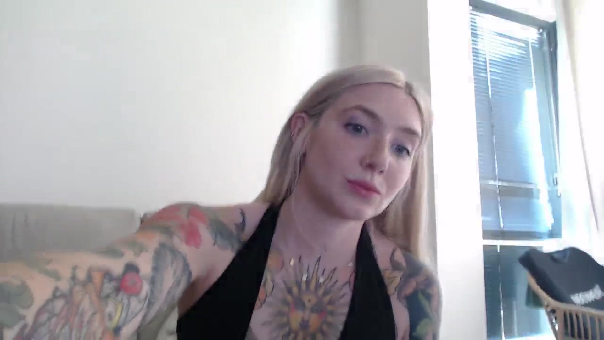 Gallery image thumbnail from Tattoo_bbgirl's myfreecams stream on, 08/29/2025, 13:21 image 9 of 20