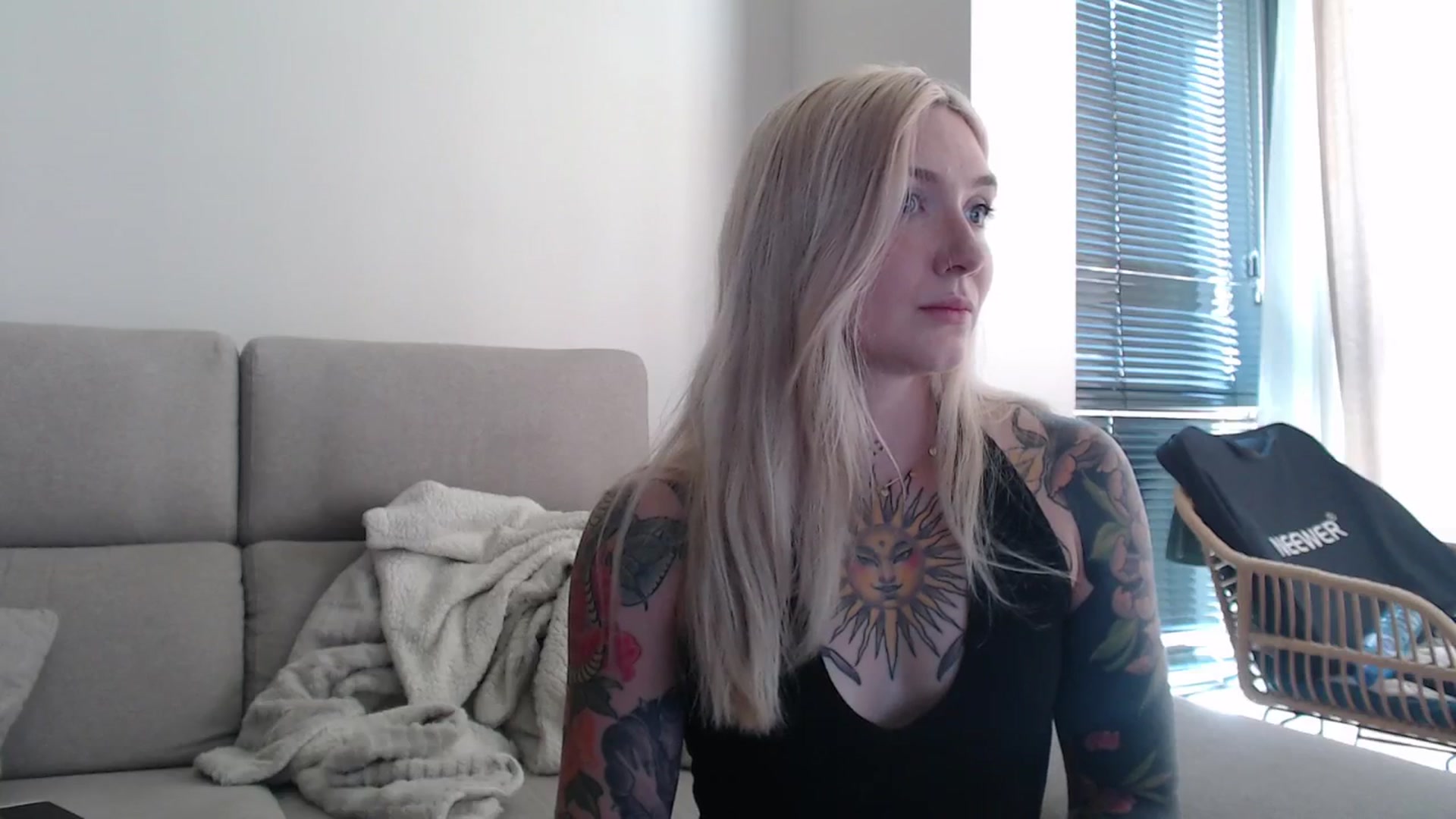 Gallery image thumbnail from Tattoo_bbgirl's myfreecams stream on, 08/29/2025, 13:21 image 15 of 20