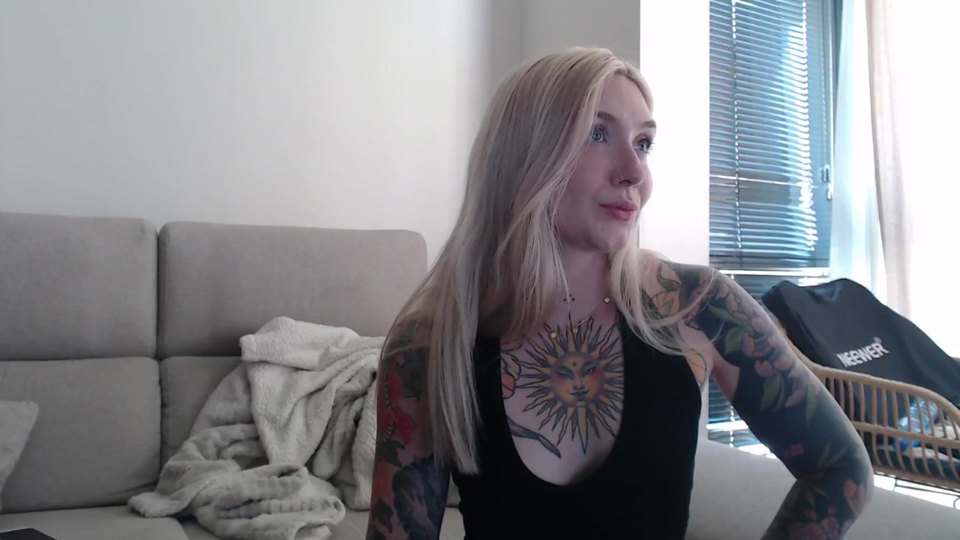 Gallery image thumbnail from Tattoo_bbgirl's myfreecams stream on, 08/29/2025, 13:21 image 11 of 20