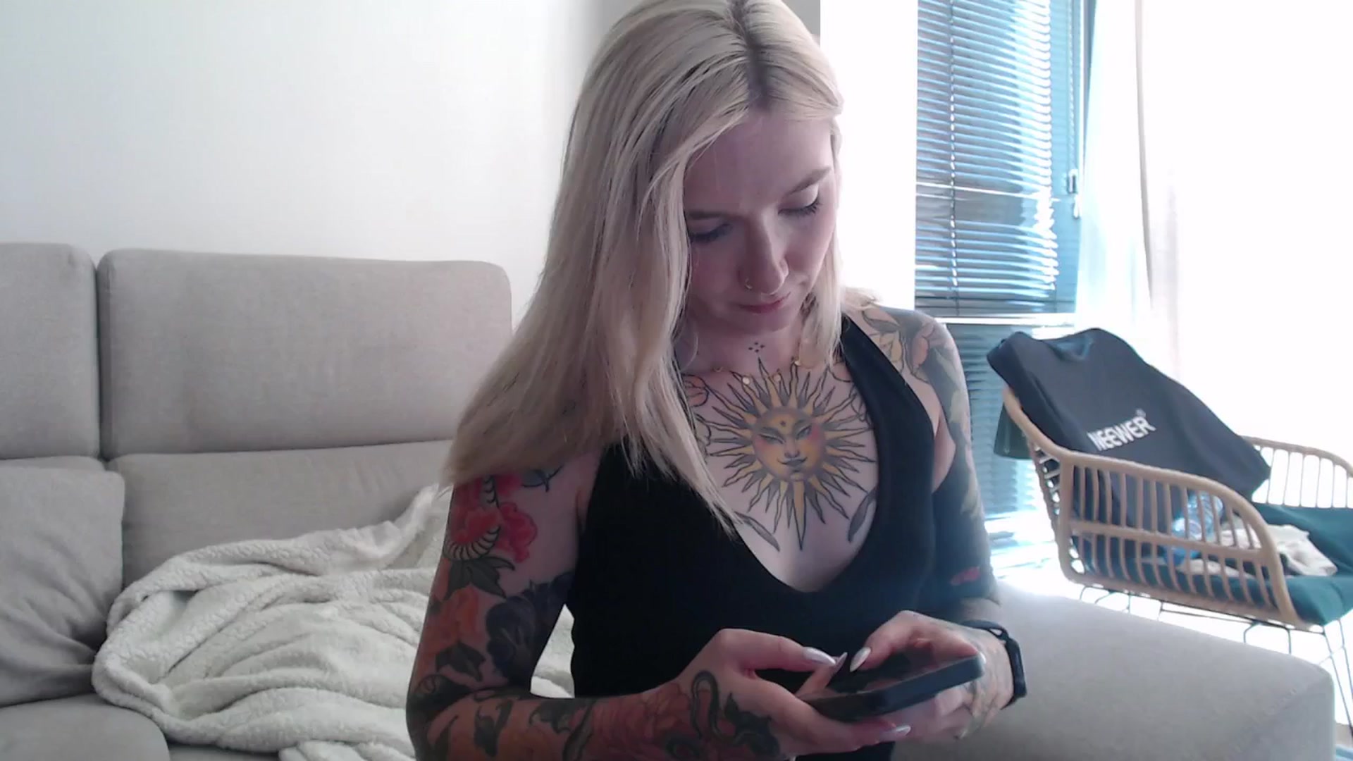 Gallery image thumbnail from Tattoo_bbgirl's myfreecams stream on, 08/29/2025, 13:21 image 1 of 20