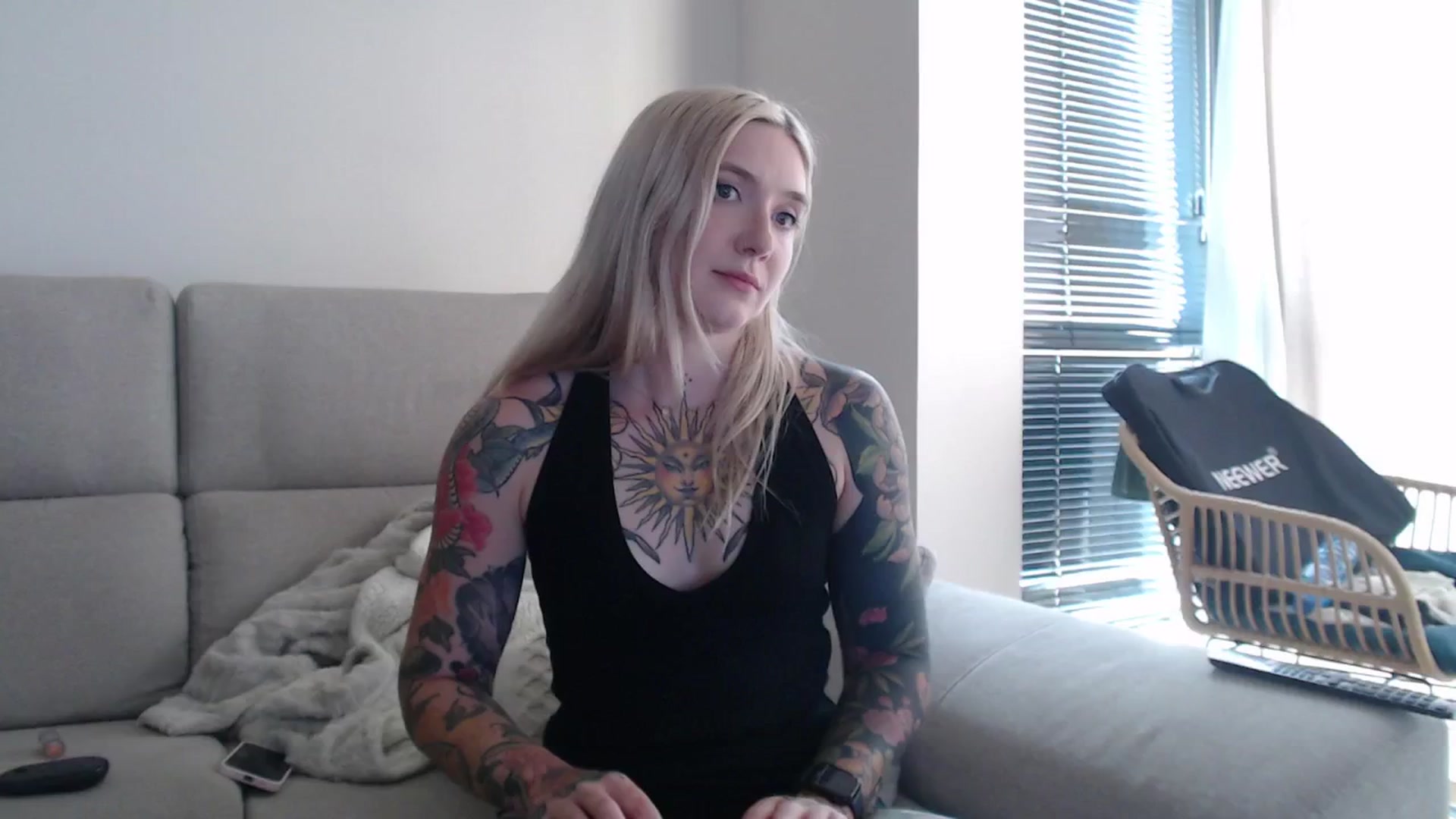 Gallery image thumbnail from Tattoo_bbgirl's myfreecams stream on, 08/29/2025, 17:46 image 10 of 20