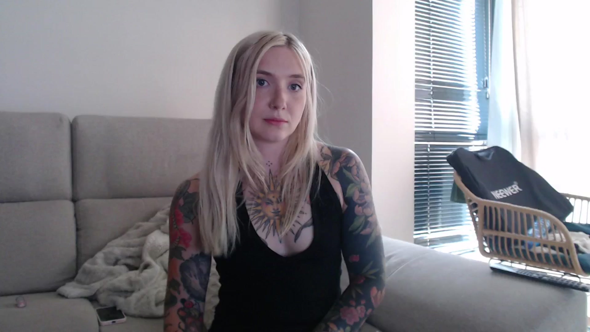 Gallery image thumbnail from Tattoo_bbgirl's myfreecams stream on, 08/29/2025, 17:46 image 16 of 20