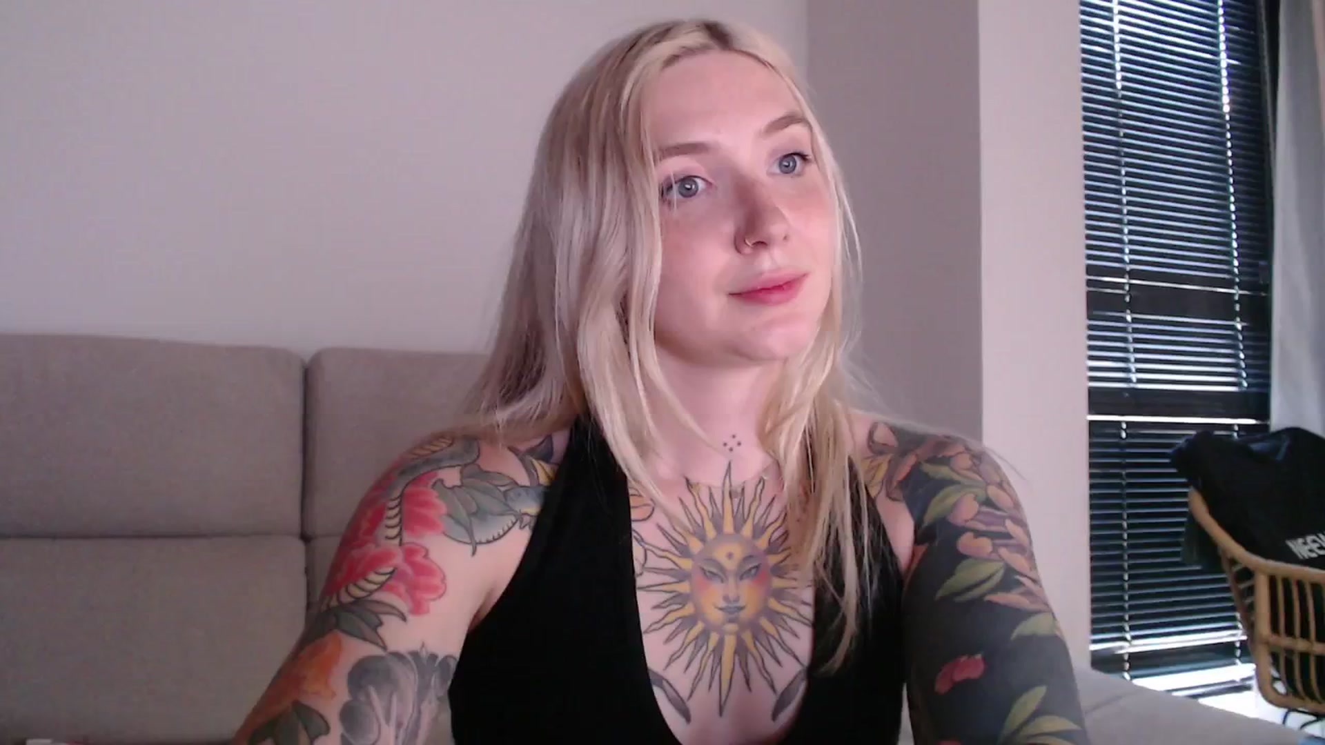 Gallery image thumbnail from Tattoo_bbgirl's myfreecams stream on, 08/29/2025, 18:34 image 4 of 20