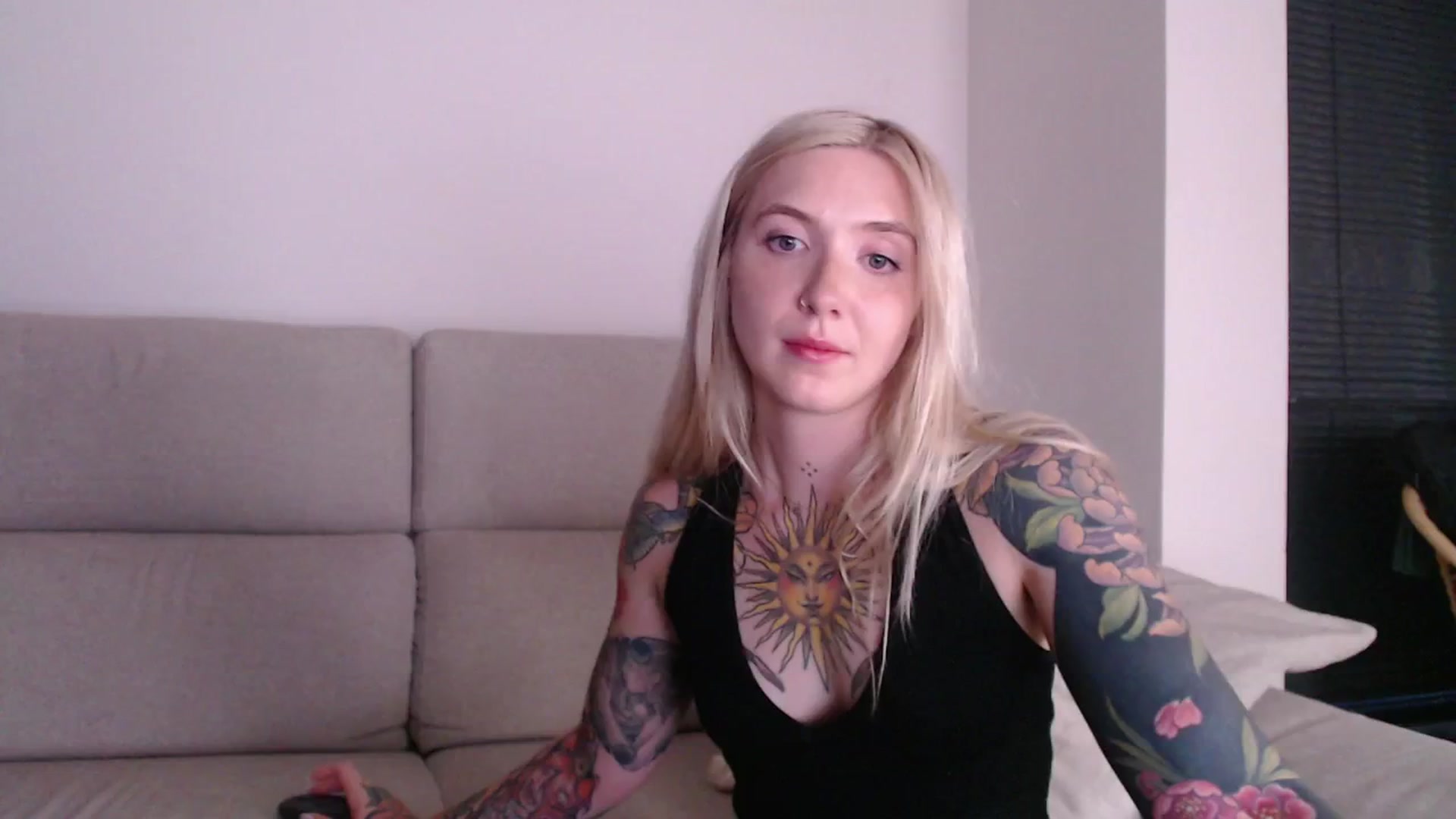 Gallery image thumbnail from Tattoo_bbgirl's myfreecams stream on, 08/29/2025, 19:34 image 13 of 20