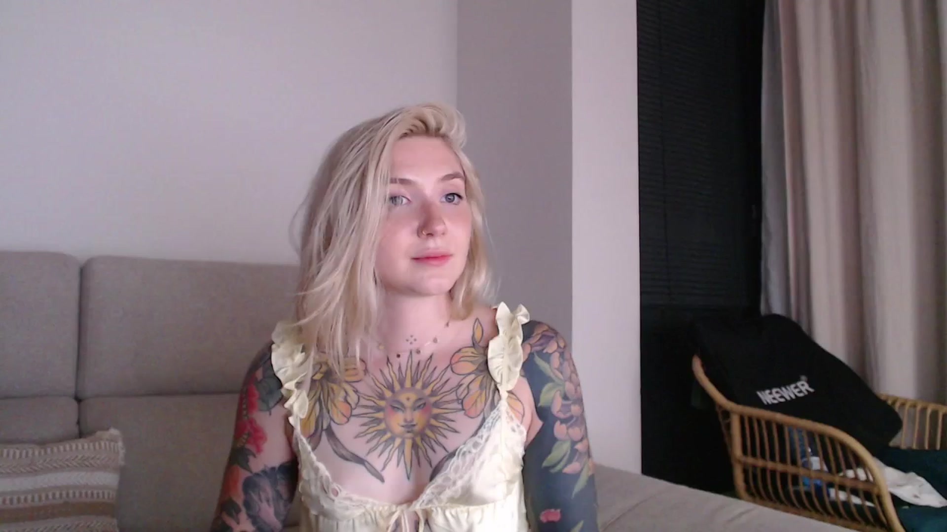 Gallery image thumbnail from Tattoo_bbgirl's myfreecams stream on, 09/01/2025, 21:04 image 1 of 20