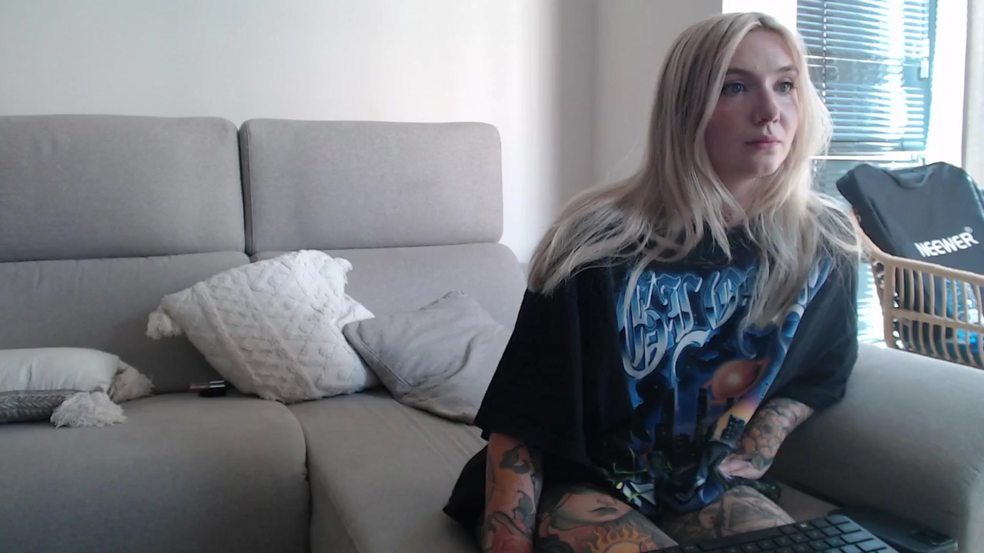 Gallery image thumbnail from Tattoo_bbgirl's myfreecams stream on, 09/02/2025, 14:57 image 12 of 20